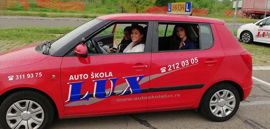 Auto-skola-Lux