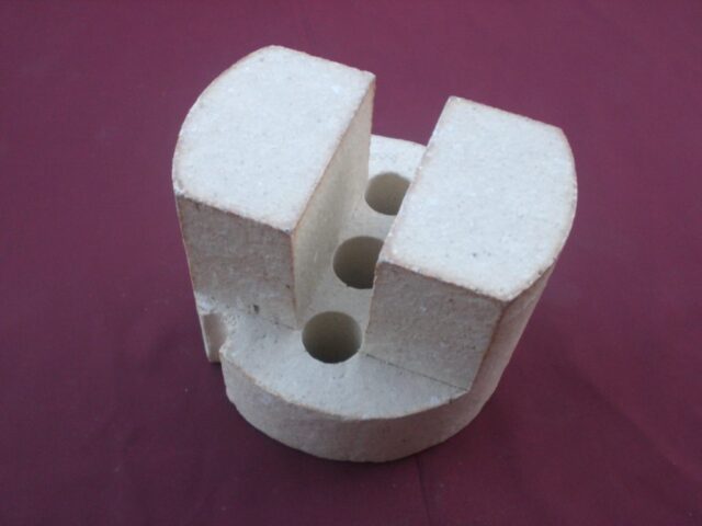 ar izolator (10)
