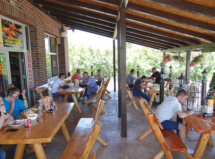 Restoran Siki 021 Novi Sad (1)