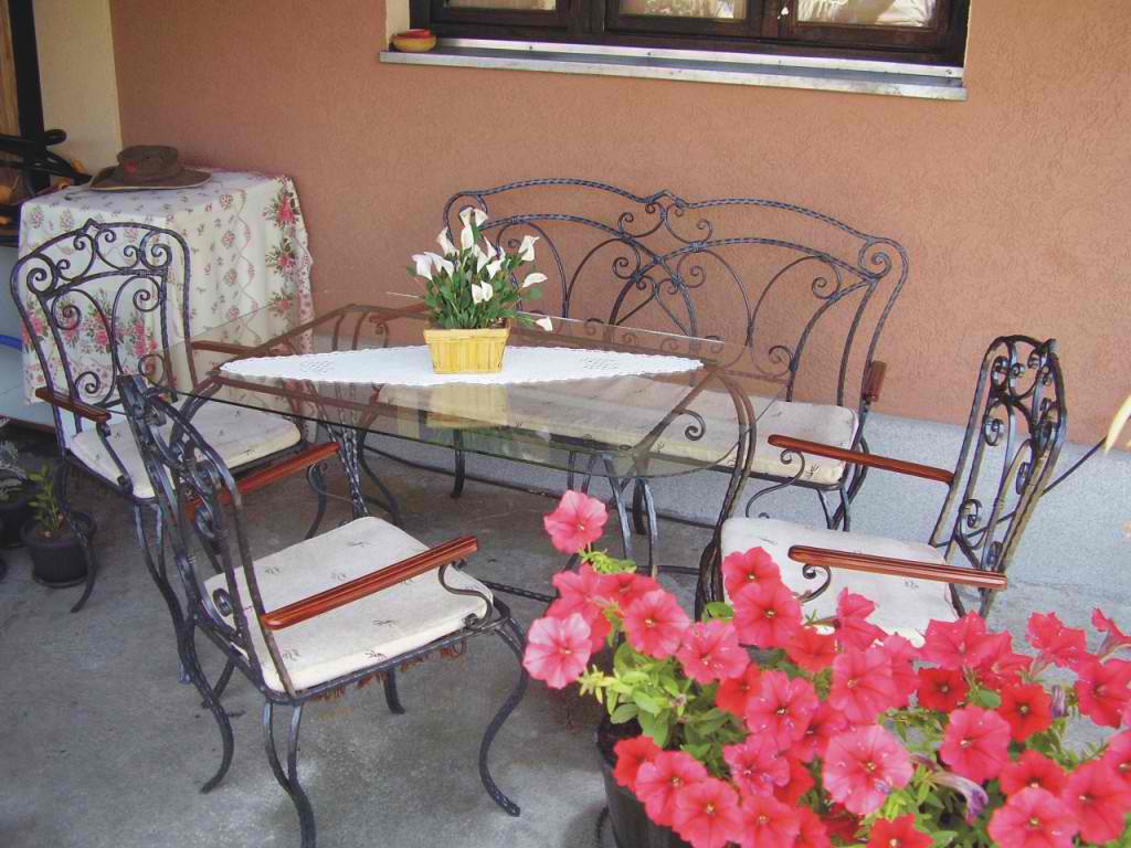 218-Bastenska garnitura od kovanog gvozdja (crna) 2