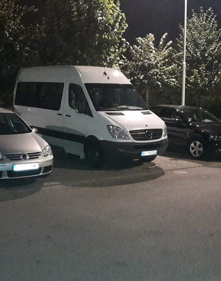 limo servis sneks duo poslovne strane