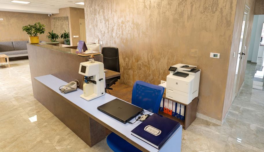 vidar orasis swiss očna klinika novi sad
