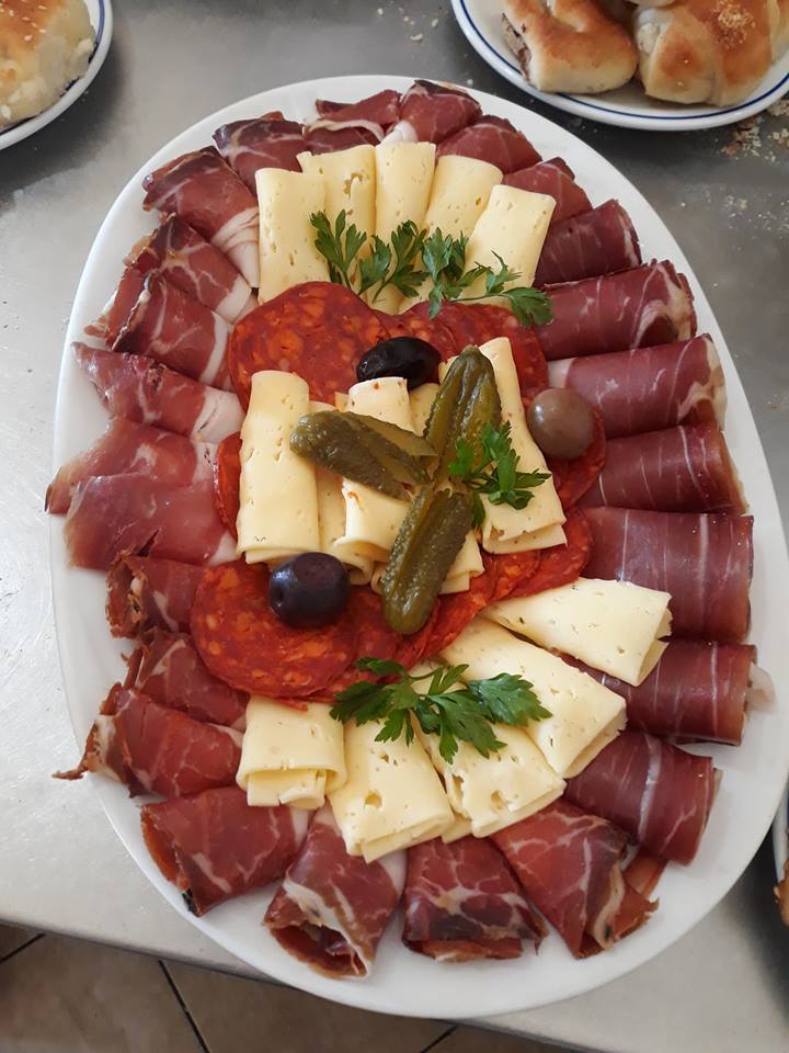 Restoran domaće kuhinje Zavičaj Sremski Karlovci (7)