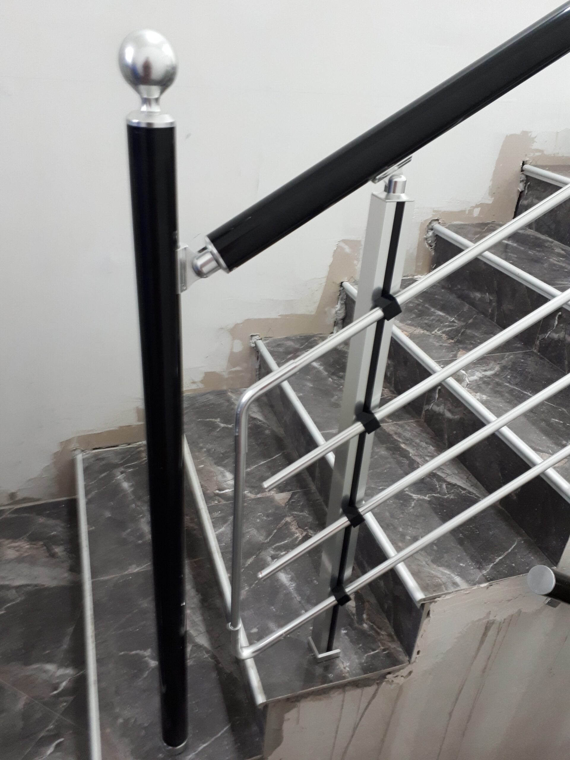 Alu Ograde
