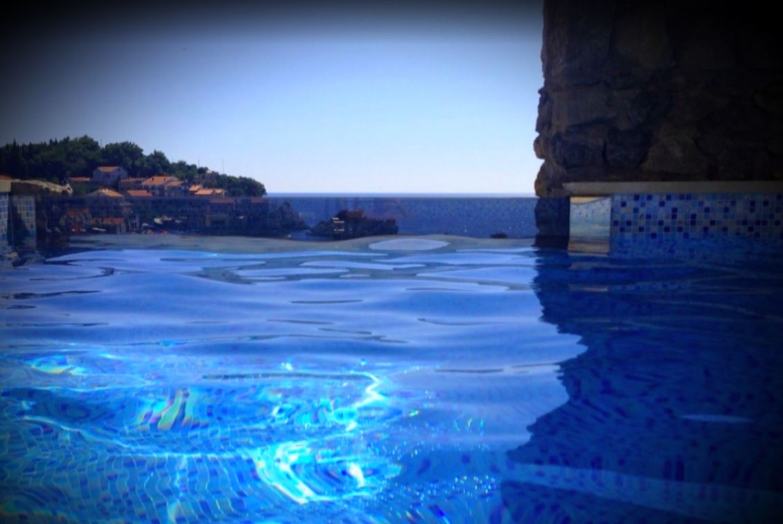 Crystal Pool DOO Beograd – Izgradnja i održavanje bazena (1)