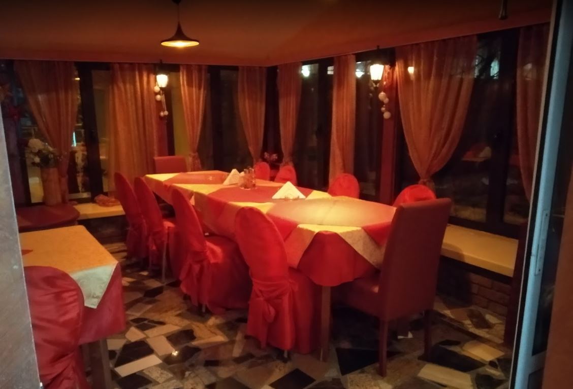 Restoran Tipicco 011 Voždovac, Beograd (5)