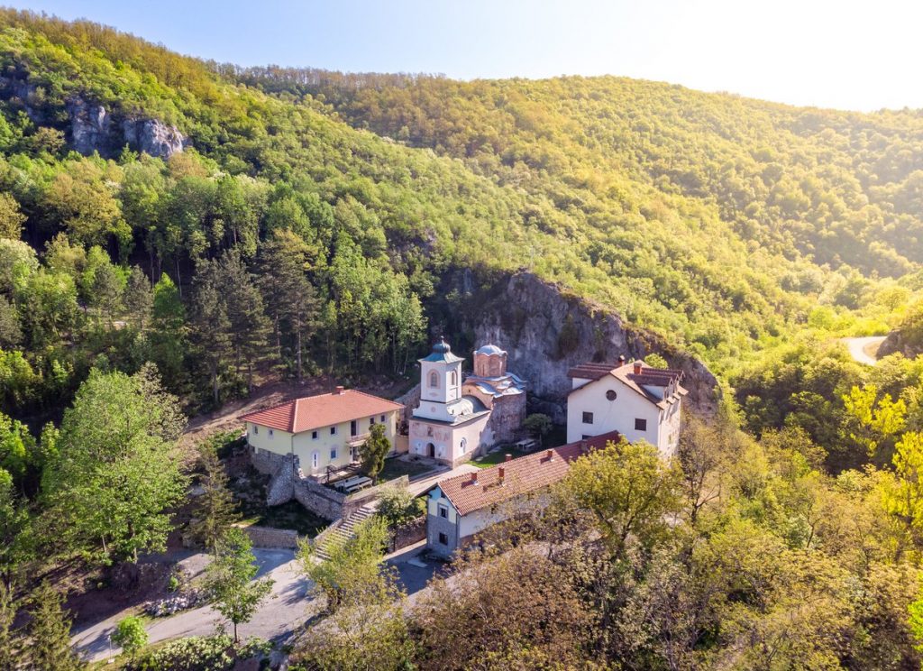 Kristal Apartmani Ilić Petrovac na Mlavi (4)