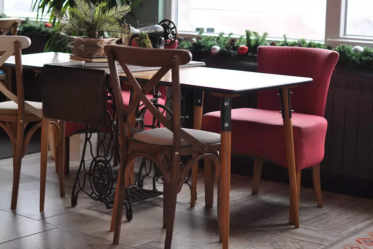 Caffe Restoran Lola Almost Home Borča (8)