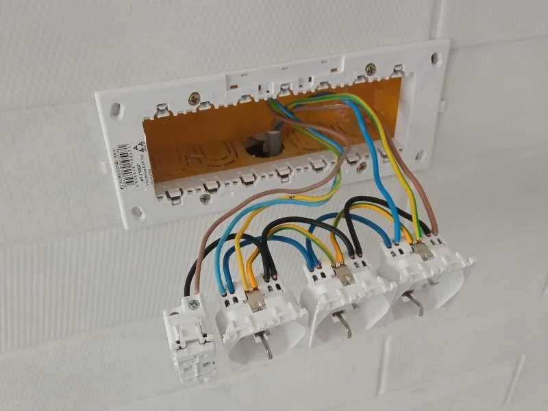 electric m elektroinstalacije kumodraž (1)